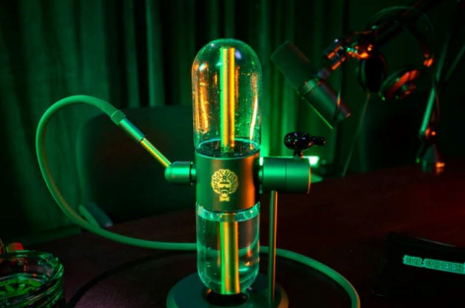 Dr. Greenthumb's x Stündenglass Gravity Hookah 10% off Smoke Drop 
